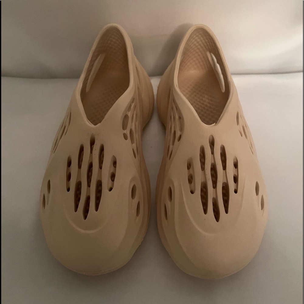 Foamrunners New Size 40